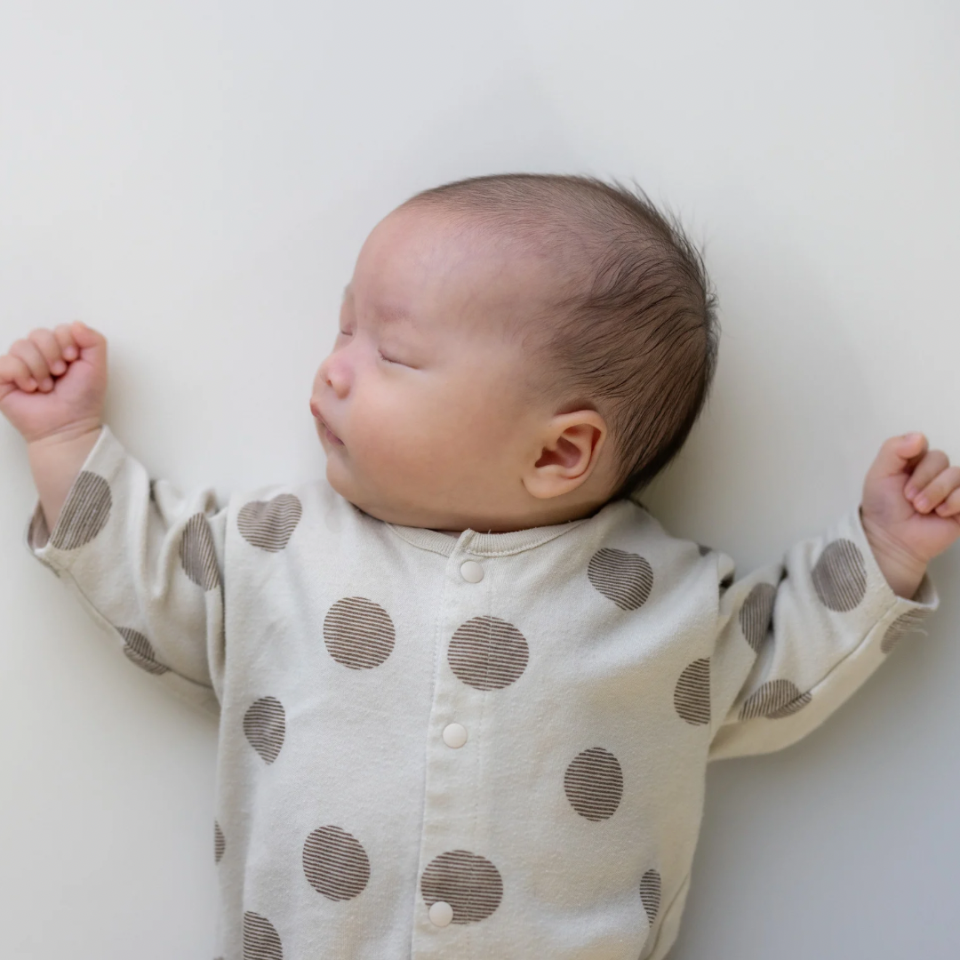 How do I teach my baby to connect their sleep cycles?